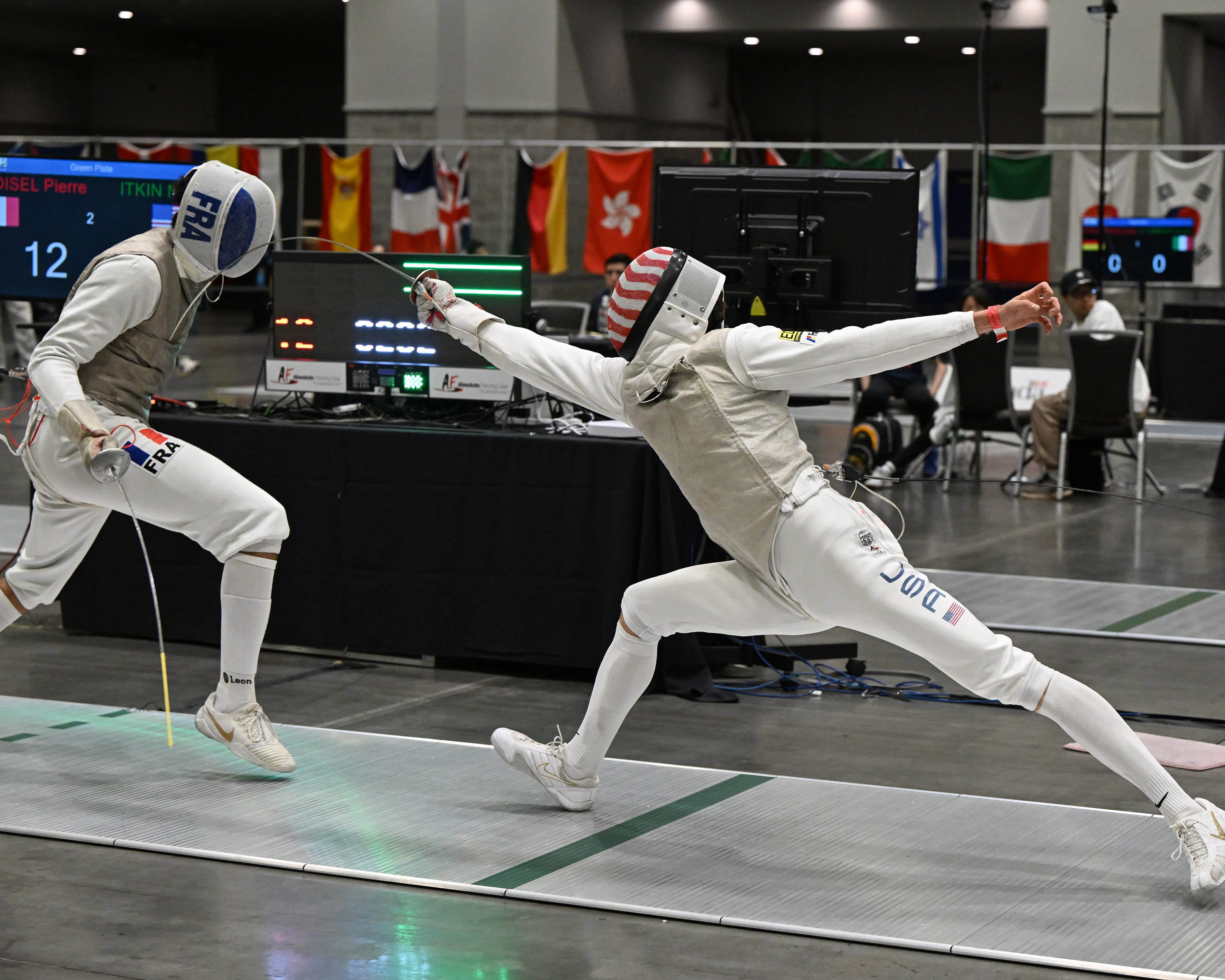 Description of Image 4